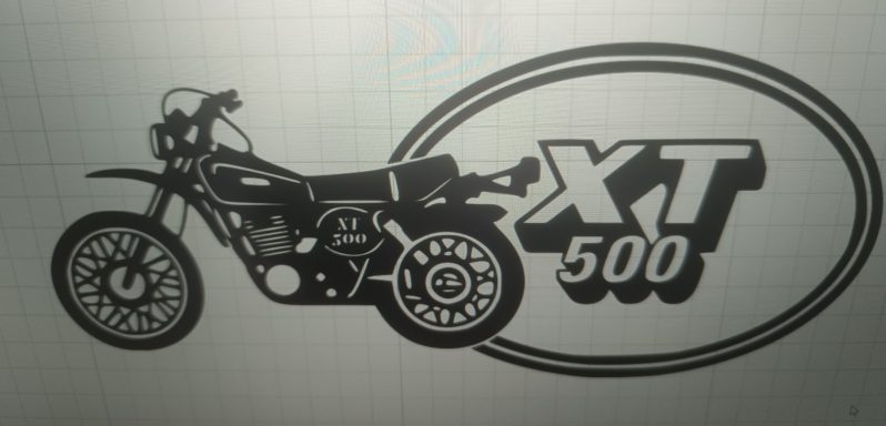 Yamaha XT500 mit XT500 Logo