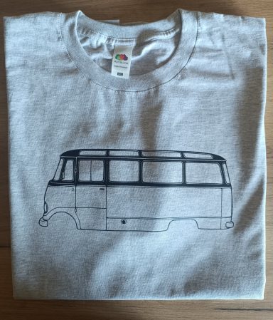 Mercedes O319 graues T-Shirt mit dem Mercedes O319 Panoramabus