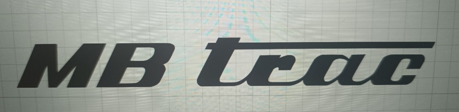 T-Shirt mit MB trac Schriftzug