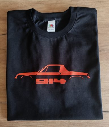 schwarzes T-Shirt mit Silhouette eines VW Porsche 914