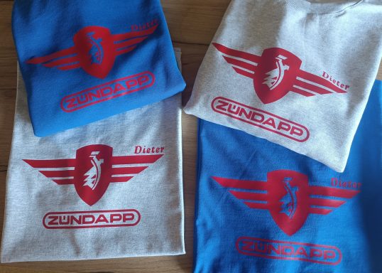 T-Shirts und Pullis mit Zündapp Logo