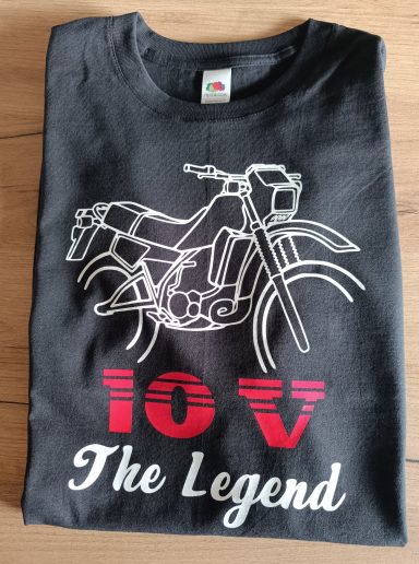 schwarzes T-Shirt mit Yamaha DT 125 10V