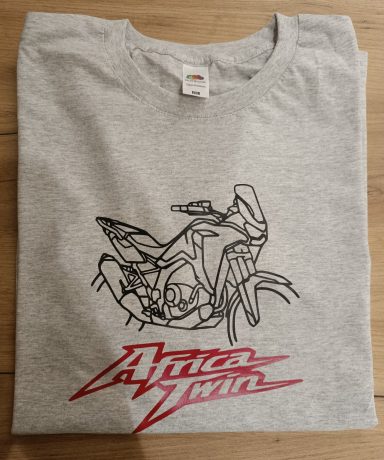 T-Shirt mit Silhouette einer Honda Africa Twin CRF 1100