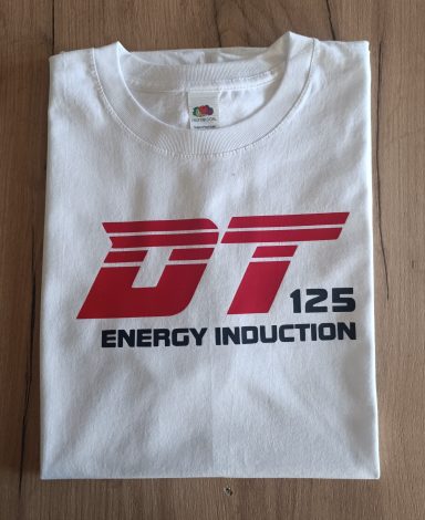 Weißes T-Shirt mit rotem und schwarzem Aufdruck "DT 125 ENERGY INDUCTION".